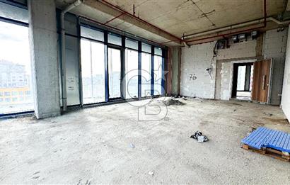 TRC PLAZA 266 M2 KİRALIK TERASLI OFİS
