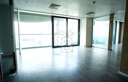 E-5 METRO ÇIKIŞI METRO OFİS'TE KİRALIK GENİŞ OFİS