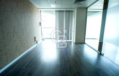 E-5 METRO ÇIKIŞI METRO OFİS'TE KİRALIK GENİŞ OFİS