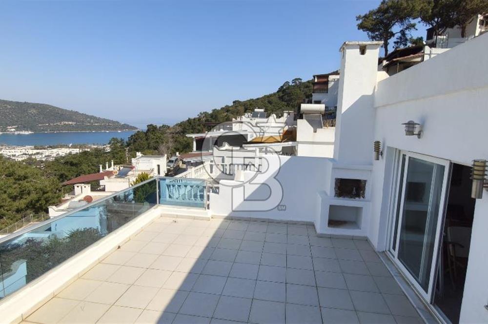 Bodrum Torba Satılık Deniz Manzaralı Kapalı Garaj Tripleks Villa 