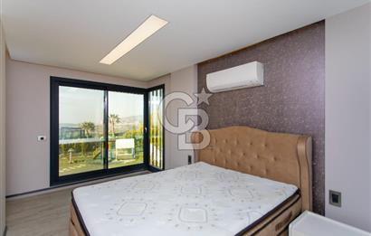 Kuşadası Karaova'da Özel Havuzlu Lüks Malikane