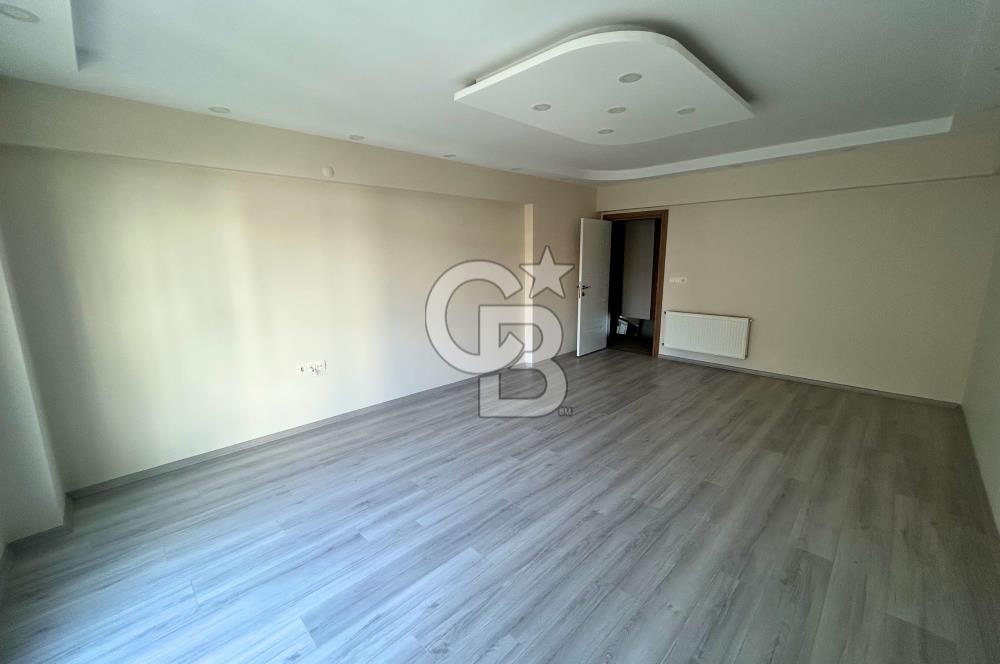 Çanakkale Lapseki Merkez'de Çarşıya Çok Yakın Geniş 3+1 Daire