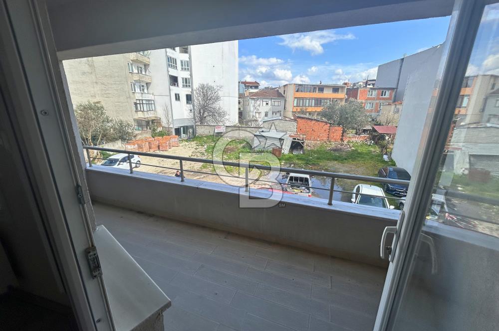 Çanakkale Lapseki Merkez'de Çarşıya Çok Yakın Geniş 3+1 Daire