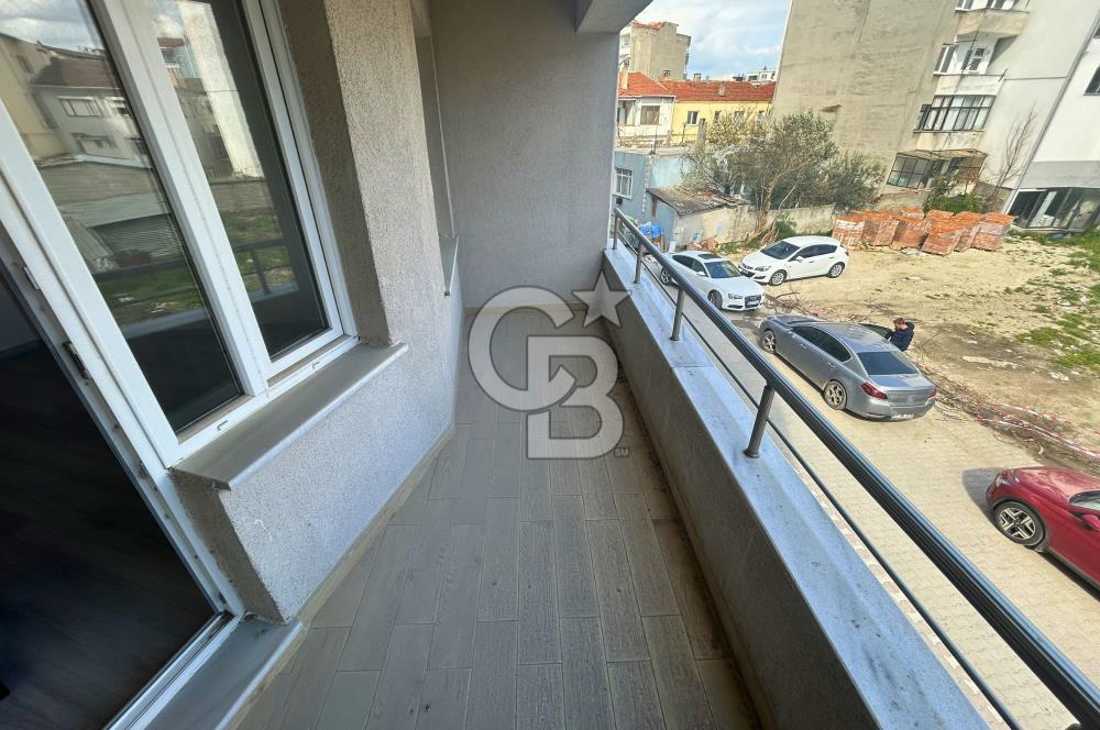 Çanakkale Lapseki Merkez'de Çarşıya Çok Yakın Geniş 3+1 Daire