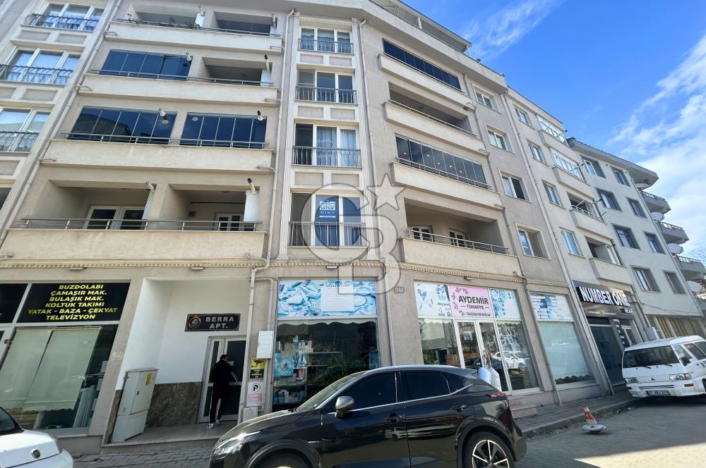 Çanakkale Lapseki Merkez'de Çarşıya Çok Yakın Geniş 3+1 Daire