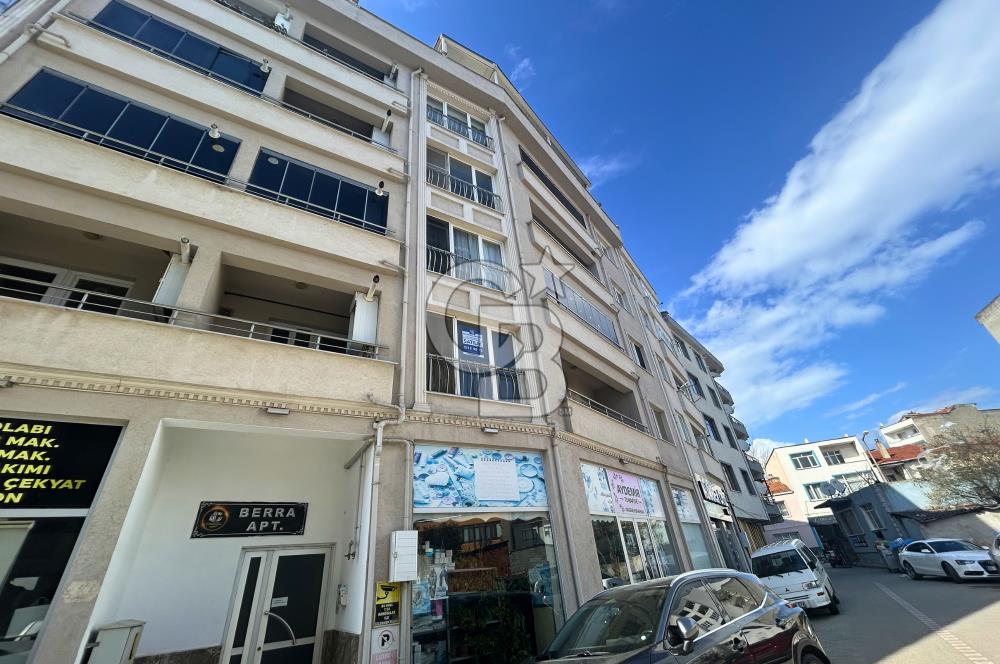 Çanakkale Lapseki Merkez'de Çarşıya Çok Yakın Geniş 3+1 Daire