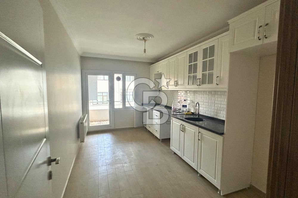 Çanakkale Lapseki Merkez'de Çarşıya Çok Yakın Geniş 3+1 Daire