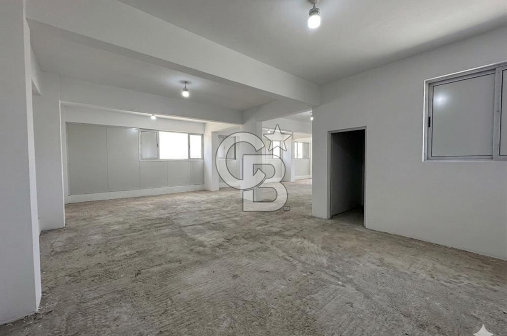 Kasımpaşa Muhsin Yazıcıoğlu Caddesi 360 M2 Kiralık 2 Katlı Dükkan