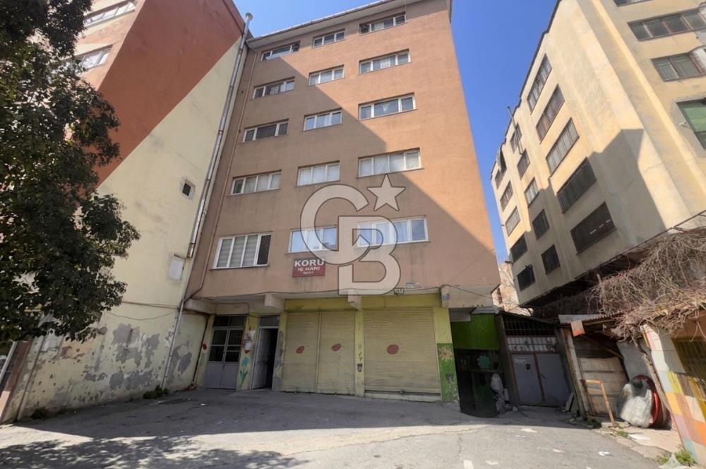 Kasımpaşa Muhsin Yazıcıoğlu Caddesi 360 M2 Kiralık 2 Katlı Dükkan