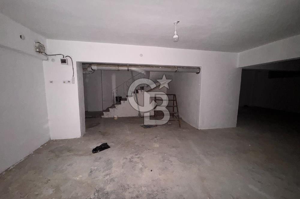 Kasımpaşa Muhsin Yazıcıoğlu Caddesi 360 M2 Kiralık 2 Katlı Dükkan