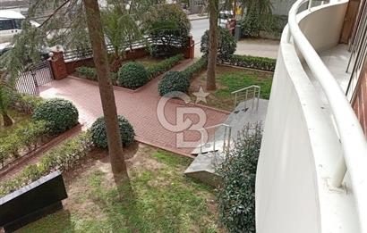 Göztepe Çimenzar Sokak'ta 4+1 Daire