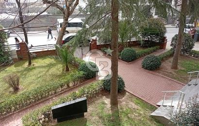 Göztepe Çimenzar Sokak'ta 4+1 Daire