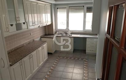 Göztepe Çimenzar Sokak'ta 4+1 Daire