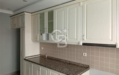 Göztepe Çimenzar Sokak'ta 4+1 Daire