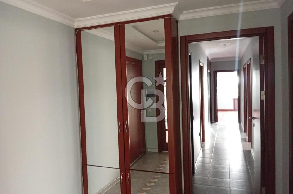 Göztepe Çimenzar Sokak'ta 4+1 Daire