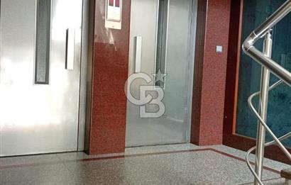 Göztepe Çimenzar Sokak'ta 4+1 Daire