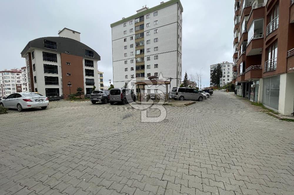 ÇUKURÇAYIR MERKEZİ KONUM SİTE İÇERİSİNDE KİRALIK DUBLEX DAİRE