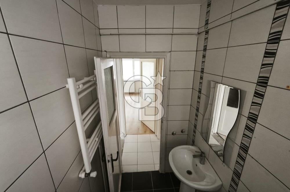 ÜSKÜDAR'IN KALBİNDE 2+1 DAİRE