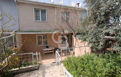 COLDWELL BANKER POYRAZ'DAN EVKA1'DE GENİŞ BAHÇELİ 3+1 DUBLEKS