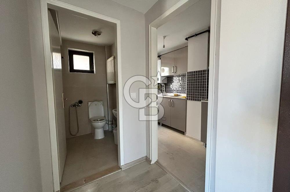 JOHN F. KENNEDY CAD. ÜZERİ SATILIK 1+1 OFİS & BÜRO