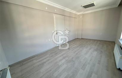 JOHN F. KENNEDY CAD. ÜZERİ SATILIK 1+1 OFİS & BÜRO