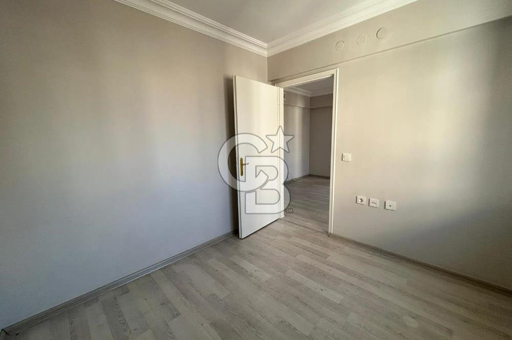 JOHN F. KENNEDY CAD. ÜZERİ SATILIK 1+1 OFİS & BÜRO