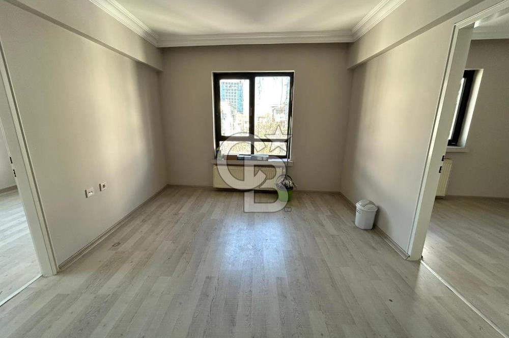 JOHN F. KENNEDY CAD. ÜZERİ SATILIK 1+1 OFİS & BÜRO