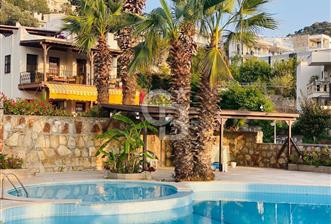 BİTEZ'DE HAVUZLU SİTEDE YILLIK KİRALIK VİLLA - 5 - 341347