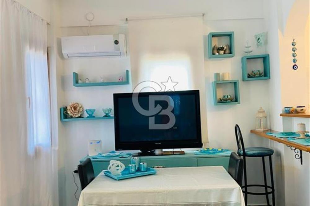 BİTEZ'DE HAVUZLU SİTEDE YILLIK KİRALIK VİLLA