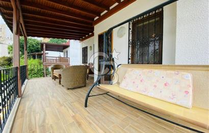 BİTEZ'DE HAVUZLU SİTEDE YILLIK KİRALIK VİLLA