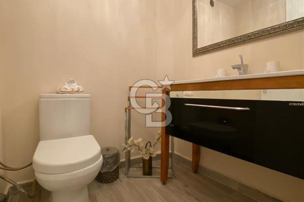 BİTEZ'DE HAVUZLU SİTEDE YILLIK KİRALIK VİLLA