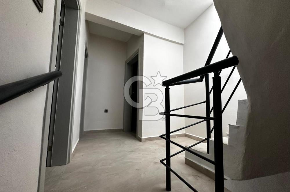 SEFERİHİSAR DOĞANBEY'DE DENİZE YAKIN - İKİZ VİLLALI SATILIK MÜLK