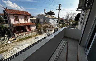 SEFERİHİSAR DOĞANBEY'DE DENİZE YAKIN - İKİZ VİLLALI SATILIK MÜLK