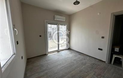 SEFERİHİSAR DOĞANBEY'DE DENİZE YAKIN - İKİZ VİLLALI SATILIK MÜLK