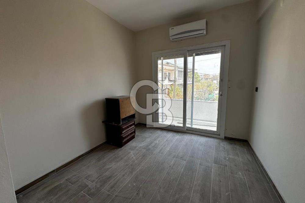 SEFERİHİSAR DOĞANBEY'DE DENİZE YAKIN - İKİZ VİLLALI SATILIK MÜLK