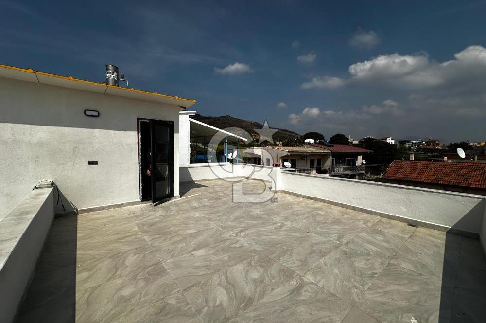 SEFERİHİSAR DOĞANBEY'DE DENİZE YAKIN - İKİZ VİLLALI SATILIK MÜLK