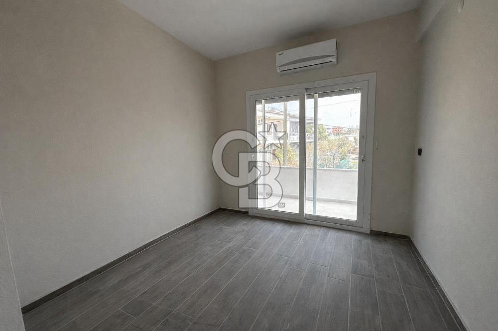 SEFERİHİSAR DOĞANBEY'DE DENİZE YAKIN - İKİZ VİLLALI SATILIK MÜLK