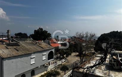 SEFERİHİSAR DOĞANBEY'DE DENİZE YAKIN - İKİZ VİLLALI SATILIK MÜLK