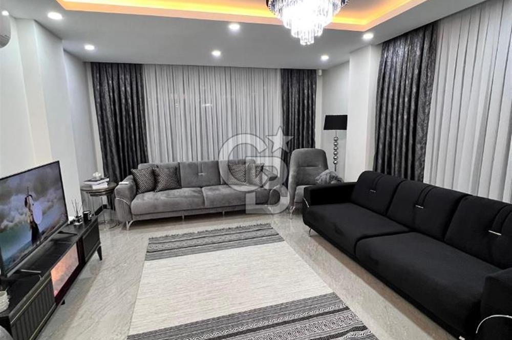 Akbük'te Maviye Açılan Kapı: Denize 500 Metre, Terasta Kesintisiz Deniz Şöleni