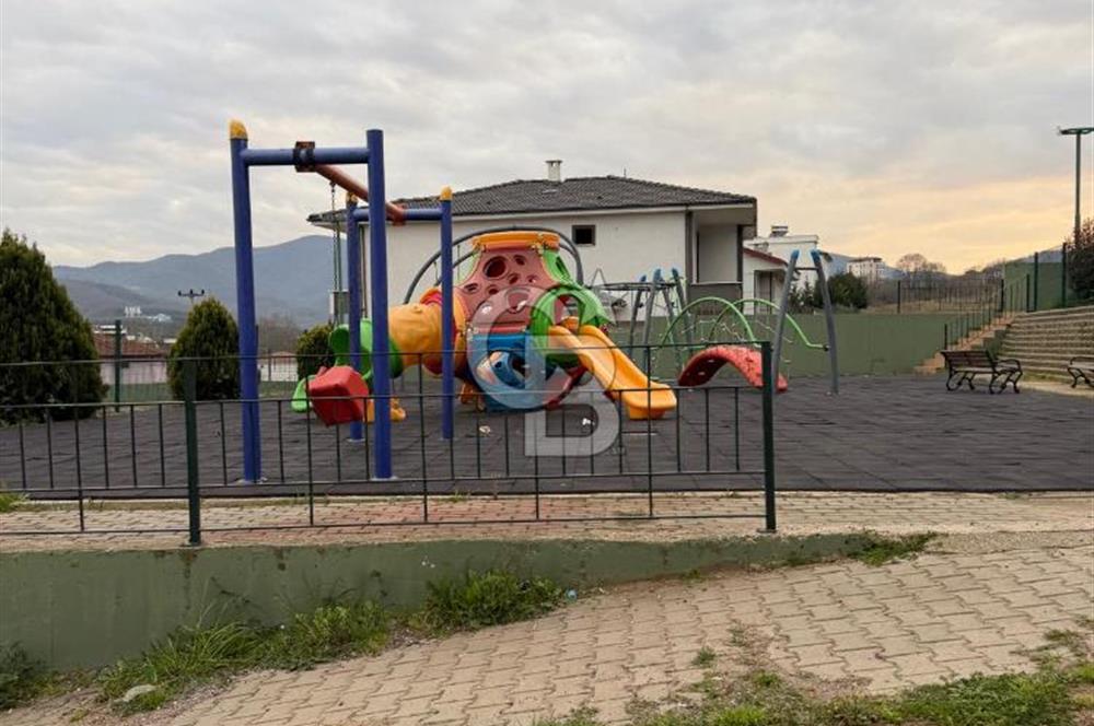 YALOVA MERKEZ KADIKÖYDE GÜZEL KONUMDA SATILIK 415M2 ARSA!