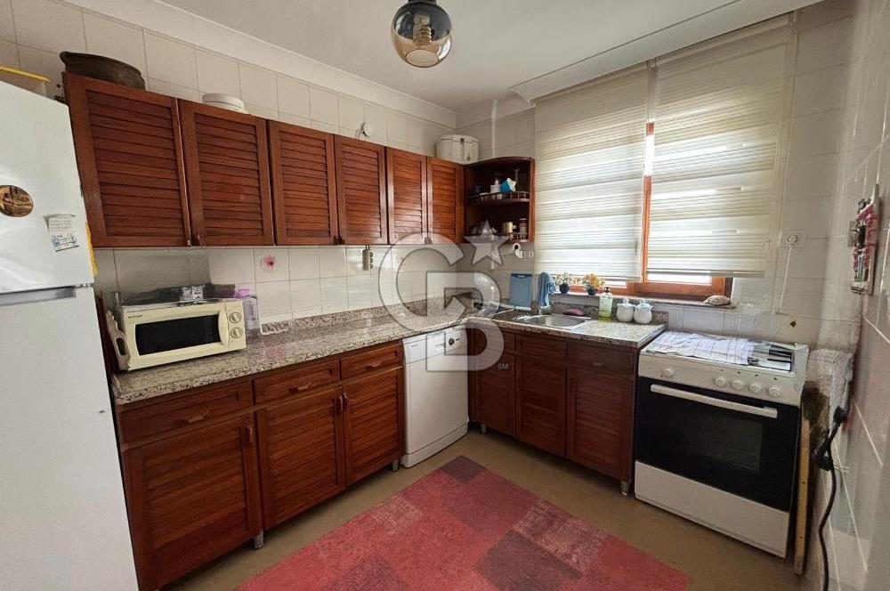 SİTE İÇİNDE DENİZE SIFIR YAZ-KIŞ OTURUMA UYGUN VİLLA