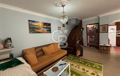 SİTE İÇİNDE DENİZE SIFIR YAZ-KIŞ OTURUMA UYGUN VİLLA