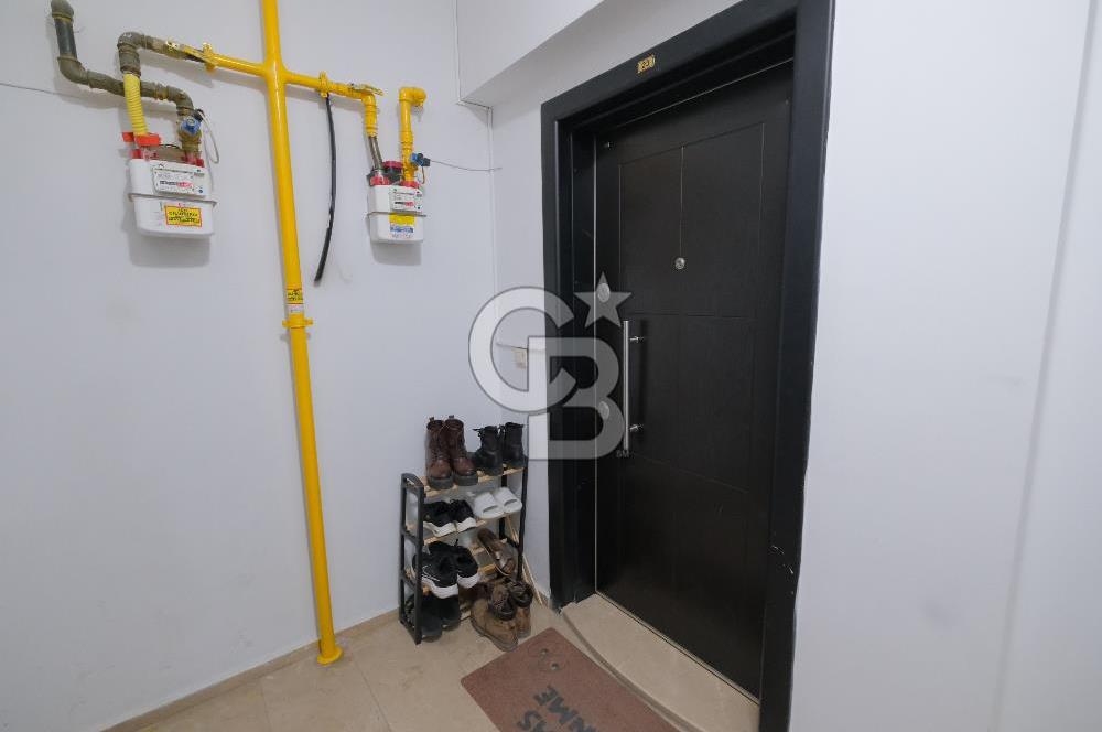 ÇİĞLİ ATAŞEHİR PELİT 4 SİTESİNDE SATILIK 3+1 ARAKAT DAİRE