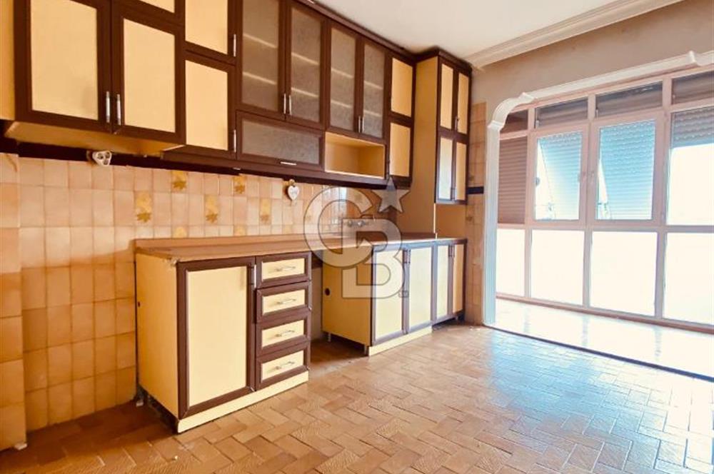 GÜVNLİK MH. VATAN BULVARI ÜZERİ SATILIK 3+1 DAİRE