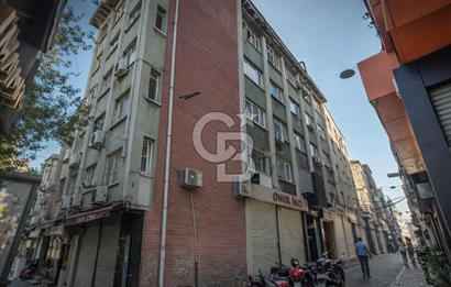 Tarihi Yarımada Kapalıçarşının yanında satılık dükkan