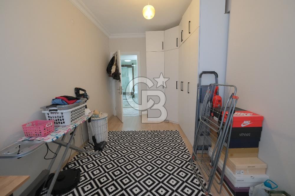 ÇİĞLİ ATAŞEHİR PELİT 4 SİTESİNDE SATILIK 3+1 ARAKAT DAİRE