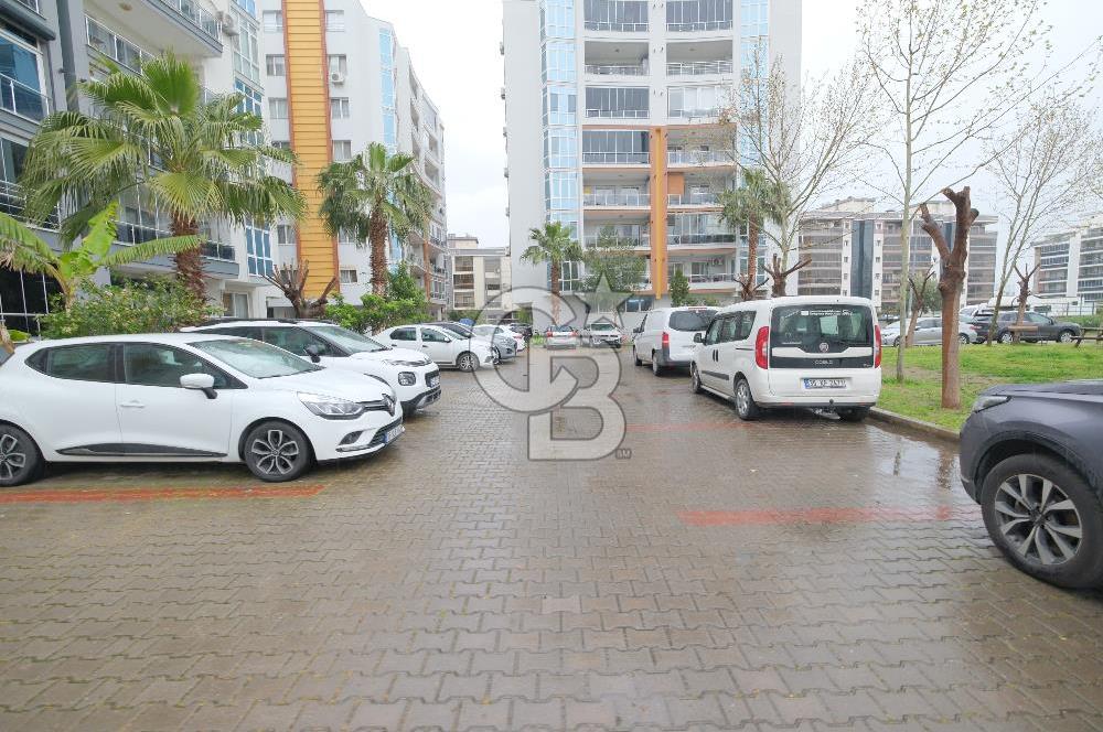 ÇİĞLİ ATAŞEHİR PELİT 4 SİTESİNDE SATILIK 3+1 ARAKAT DAİRE