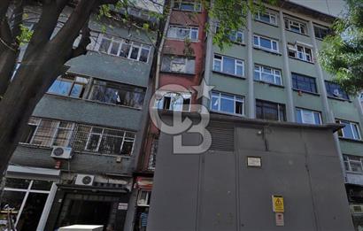 Tarihi Yarımada Kapalıçarşının yanında satılık dükkan