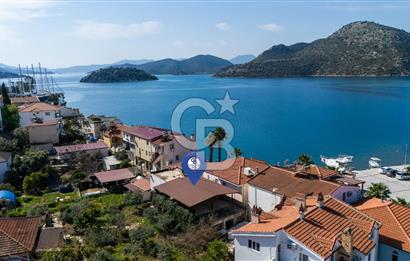 BOZBURUN MERKEZDE DENİZE SIFIR TEK KATLI KAGİR EV