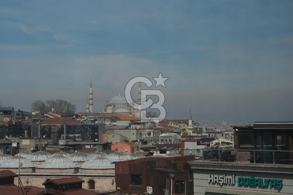 Tarihi Yarımada Kapalıçarşının yanında satılık dükkan